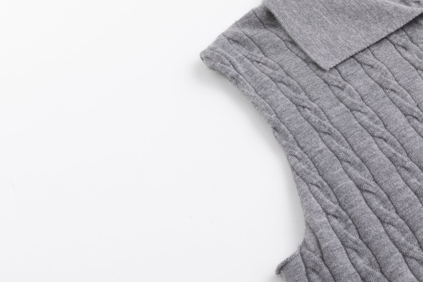 Women’s Fine-Spun Cashmere Sleeveless Polo