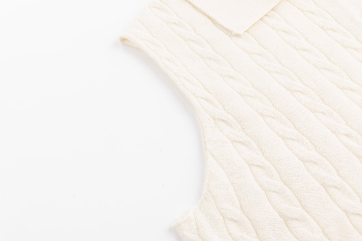 Women’s Fine-Spun Cashmere Sleeveless Polo