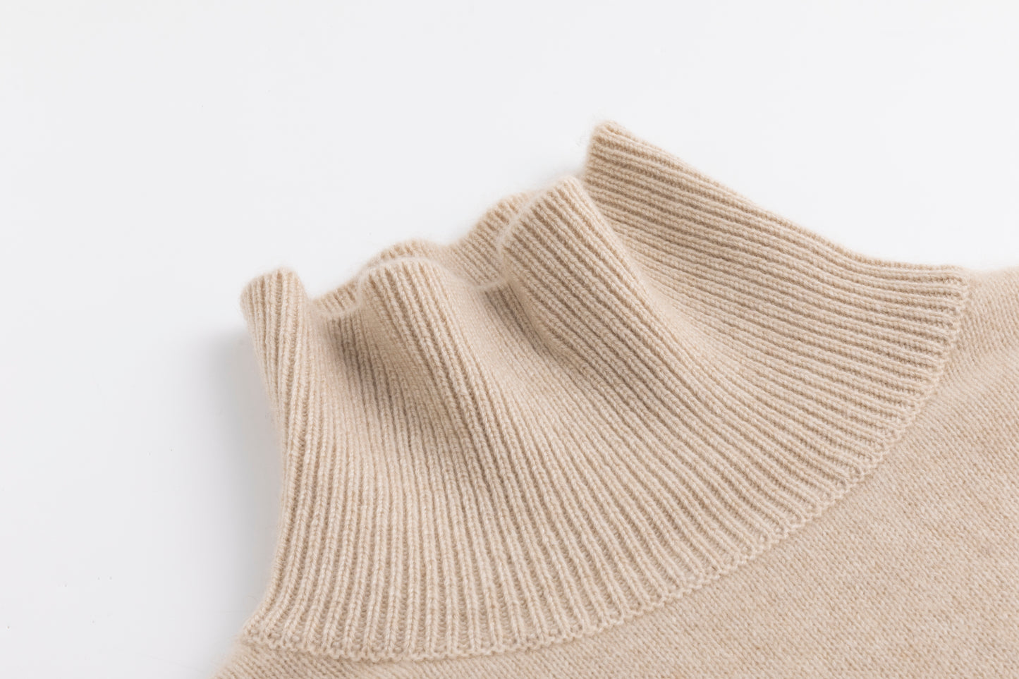 Classic Cashmere Turtleneck