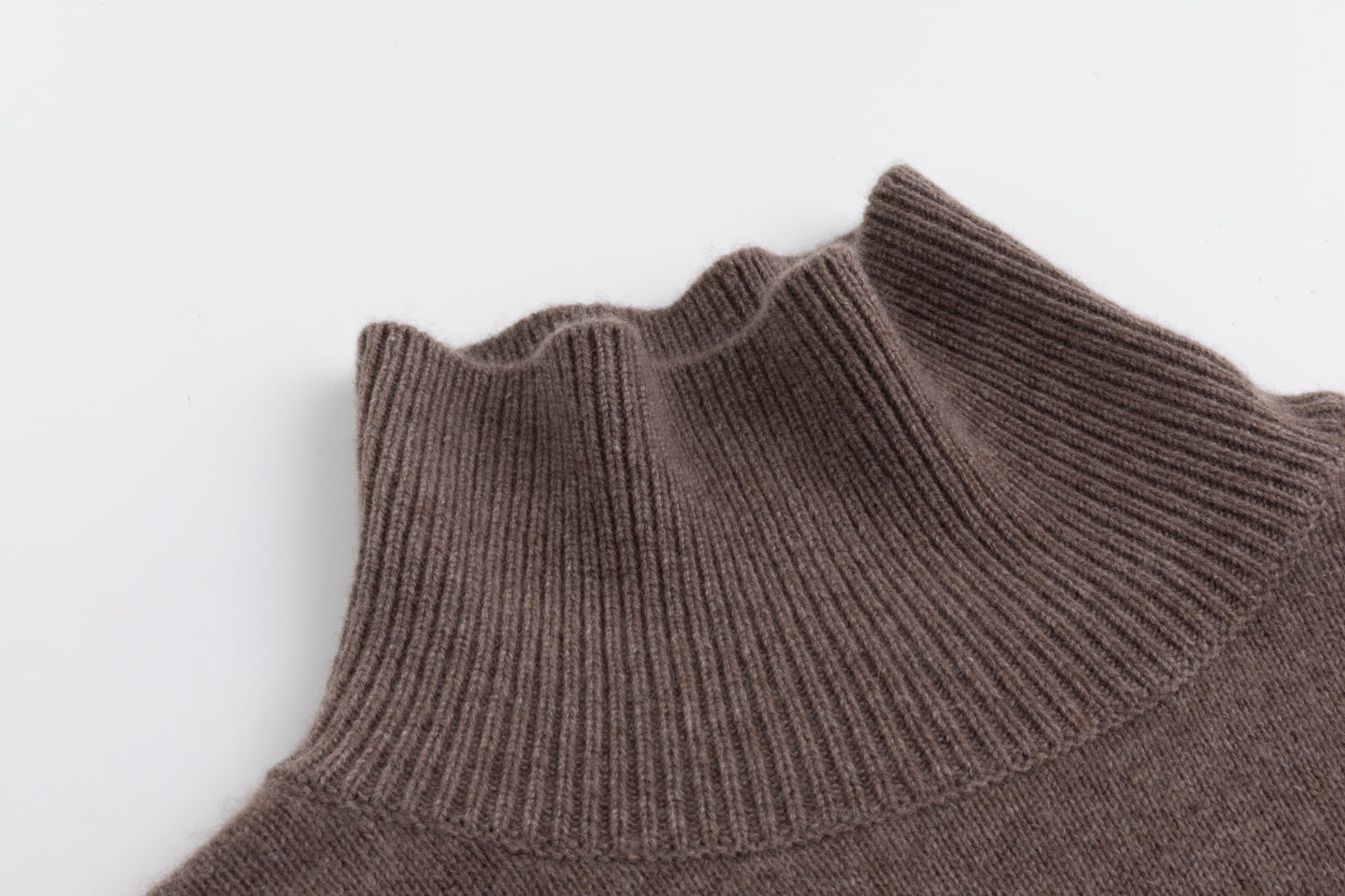 Classic Cashmere Turtleneck