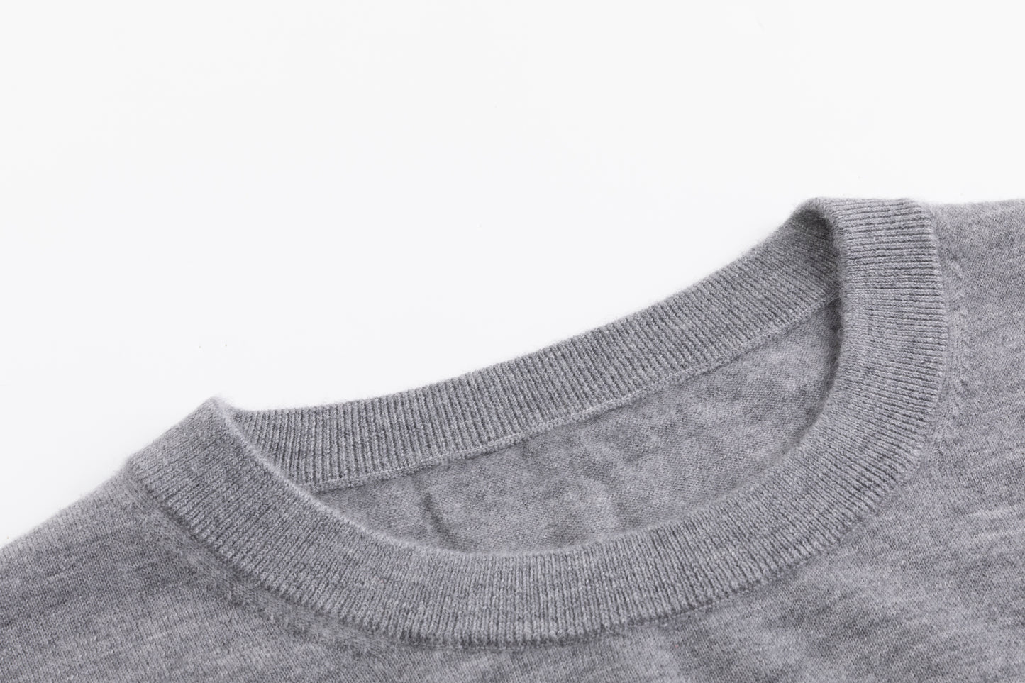 Men’s Fine-Spun Cashmere Crewneck