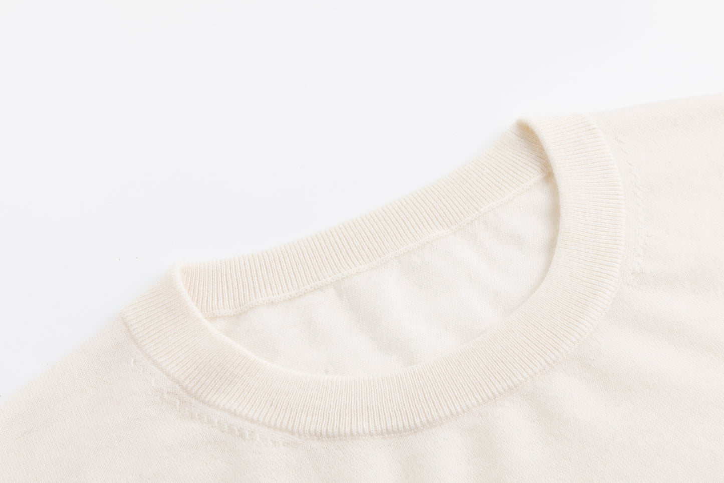Men’s Fine-Spun Cashmere Crewneck