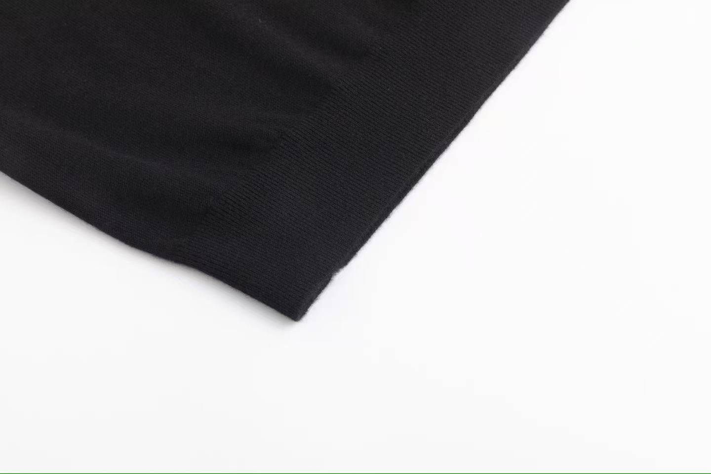 Men’s Fine-Spun Cashmere Mock Neck